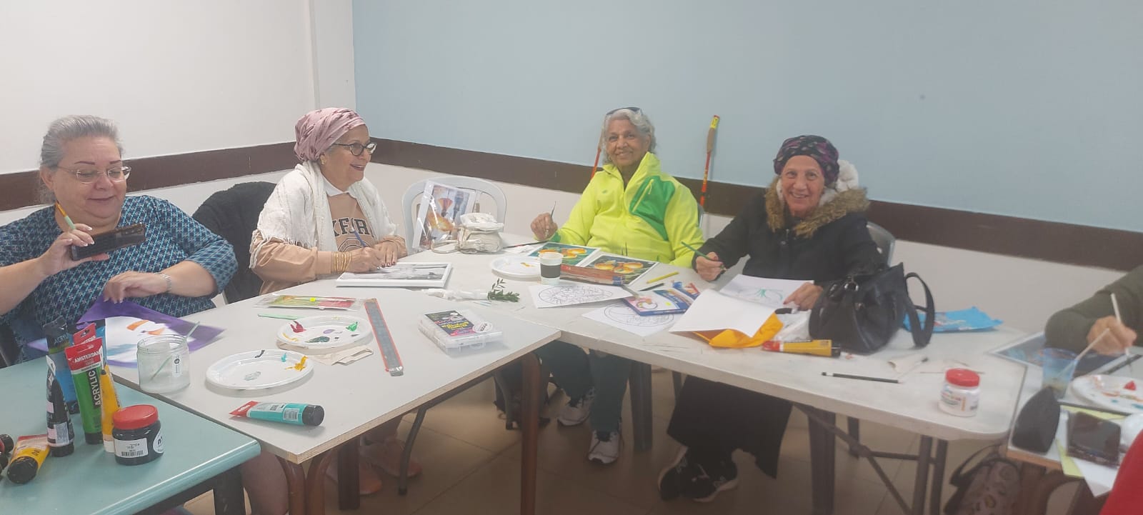 סדנאות ליוצרים/ות שבנינו